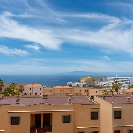 Appartement 2 Bedroom Amazing Views Ocean Front Sunny Terrace With Pool In Costa Adeje By Aqua Vista Tenerife