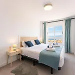 Callao Sunset Apartment, Sea View And Pool Daire *
